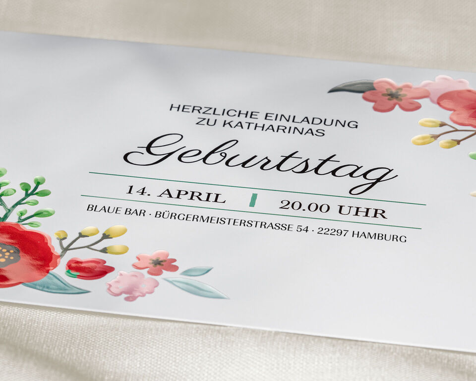 Einladungskarte mit Blumenmotiven zum Geburtstag von Katharina